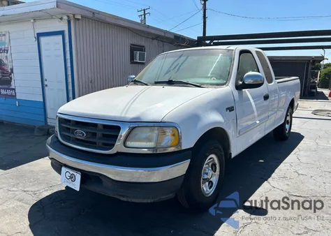 2000 Ford F150 z USA, uszkodzony, nr VIN 1FTZX1724YKA94044